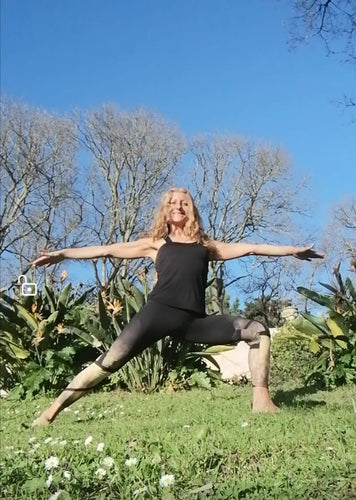 MIND & BODY WELLBEING | Ashtanga YOGA by ROSANA RASERA. for2| Montado flavors offer)